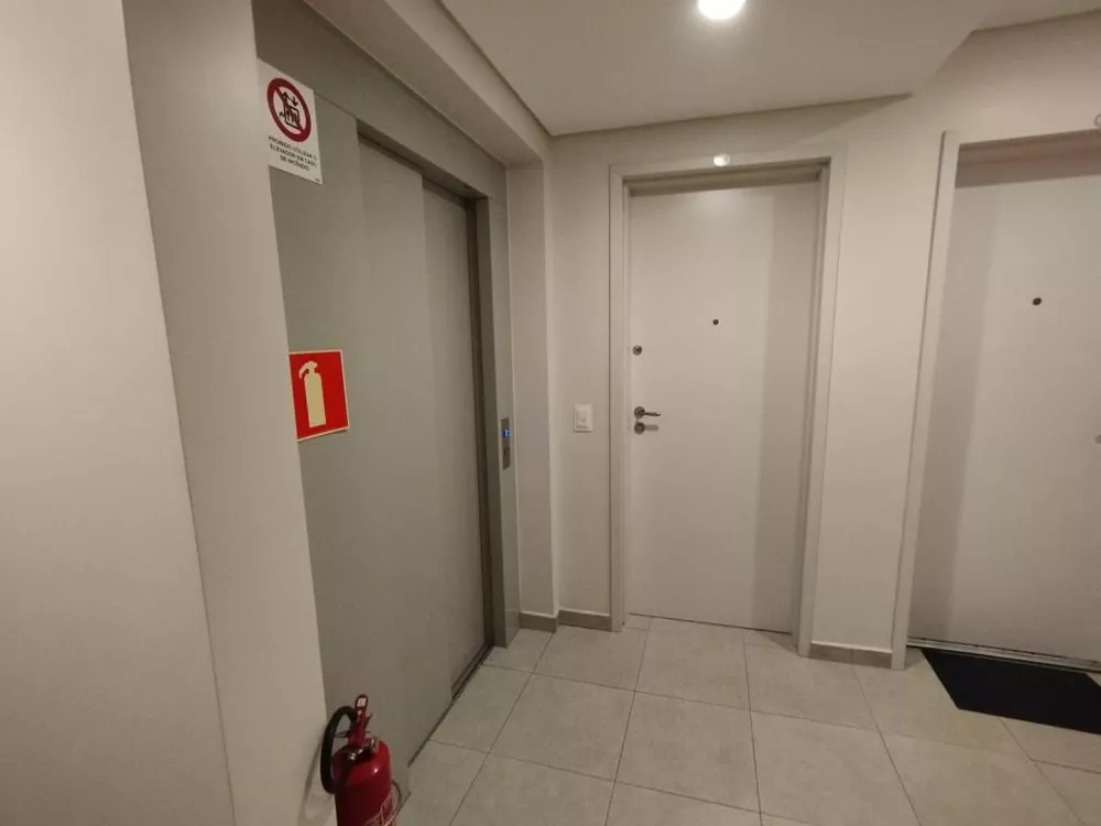 Apartamento à venda com 2 quartos, 66m² - Foto 7