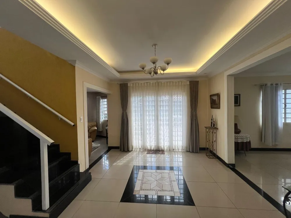 Casa, 4 quartos, 270 m² - Foto 8