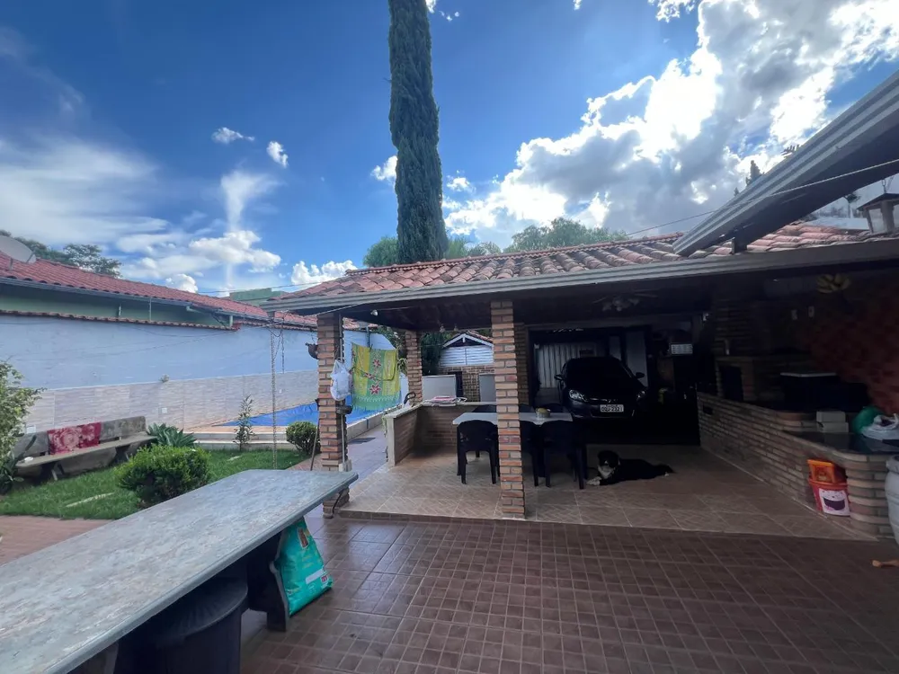 Casa, 4 quartos, 270 m² - Foto 3