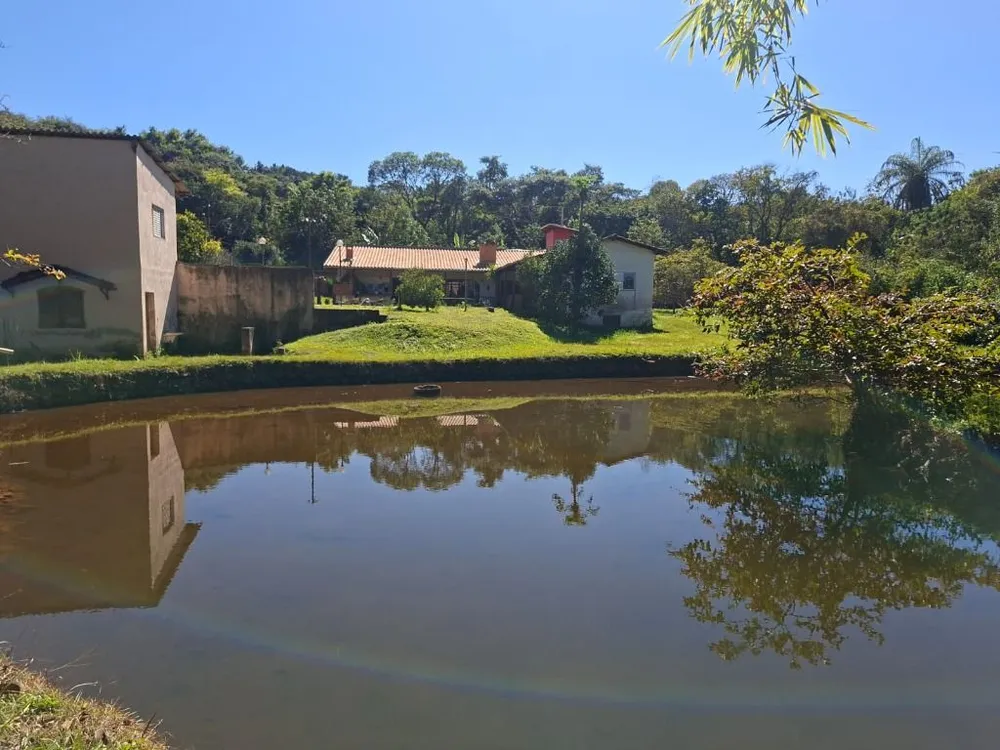 Sítio, 4 quartos, 6553 m² - Foto 1