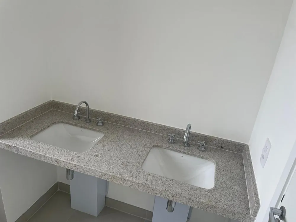 Apartamento, 3 quartos, 145 m² - Foto 2
