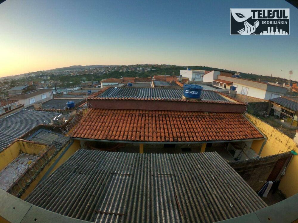 Casa à venda com 3 quartos, 250m² - Foto 11