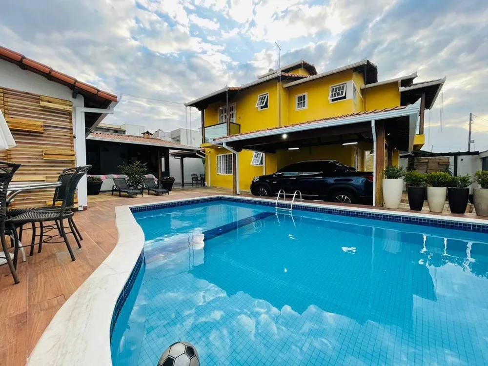 Casa, 3 quartos, 300 m² - Foto 11
