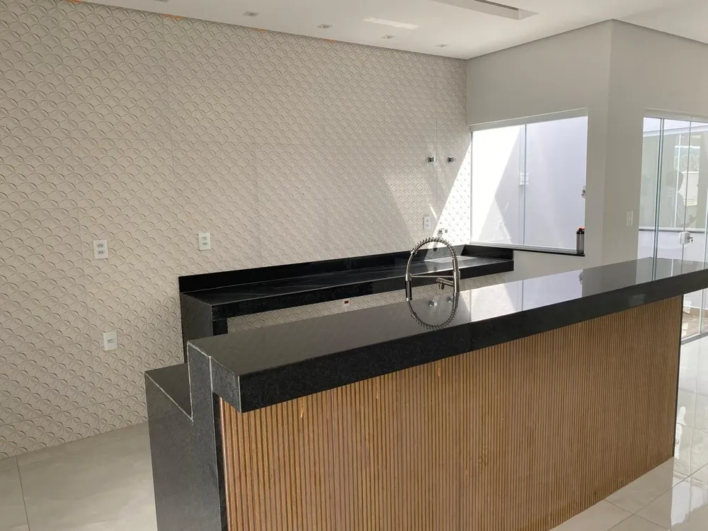Casa, 3 quartos, 308 m² - Foto 2