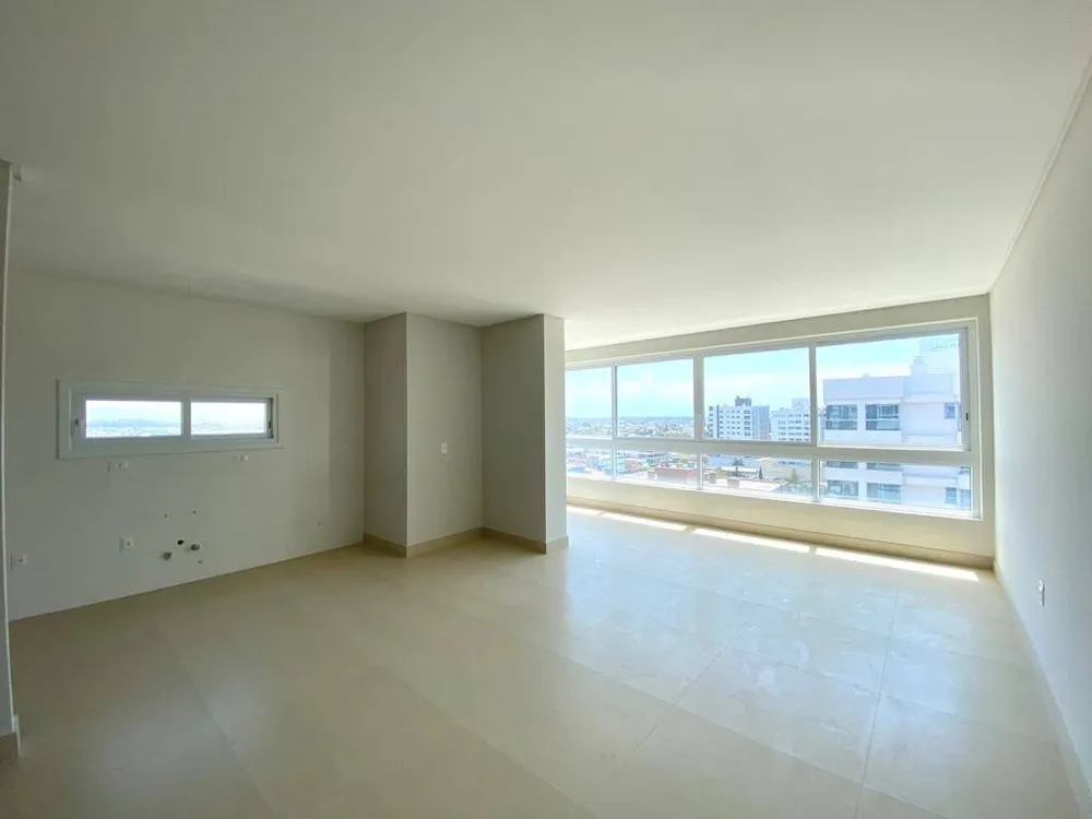 Apartamento, 3 quartos, 170 m² - Foto 2