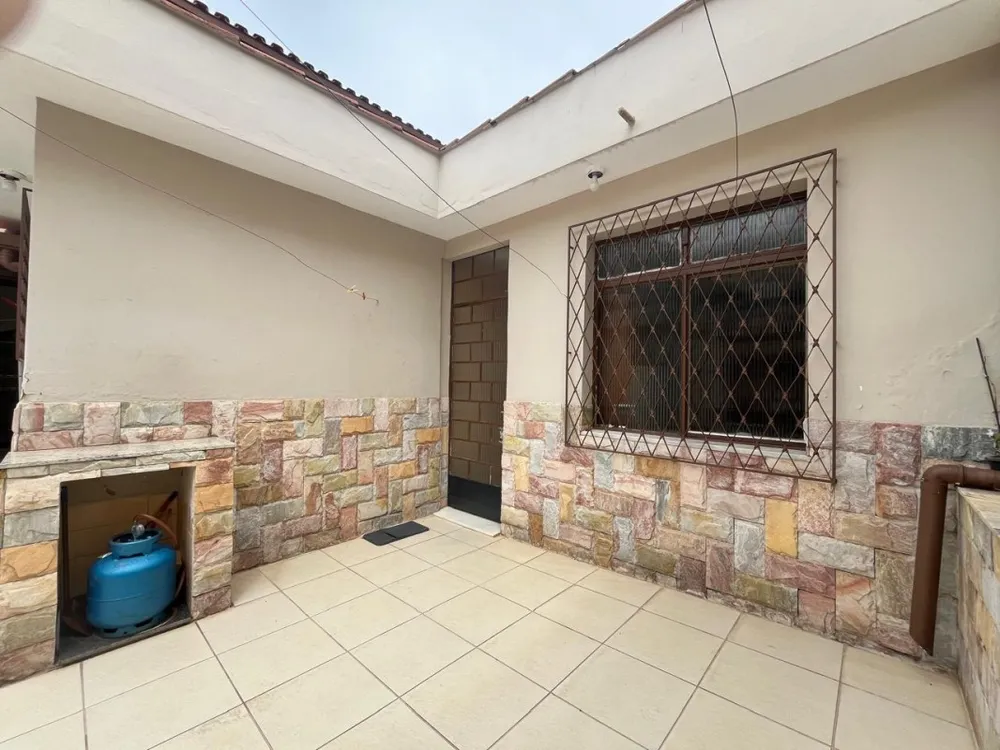 Casa, 3 quartos, 250 m² - Foto 12