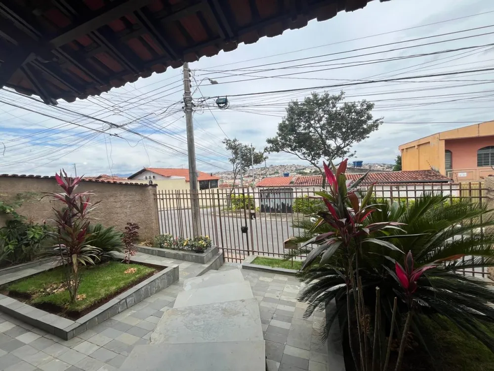 Casa, 3 quartos, 250 m² - Foto 15