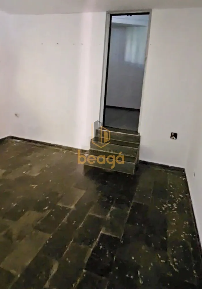Casa, 5 quartos, 240 m² - Foto 12
