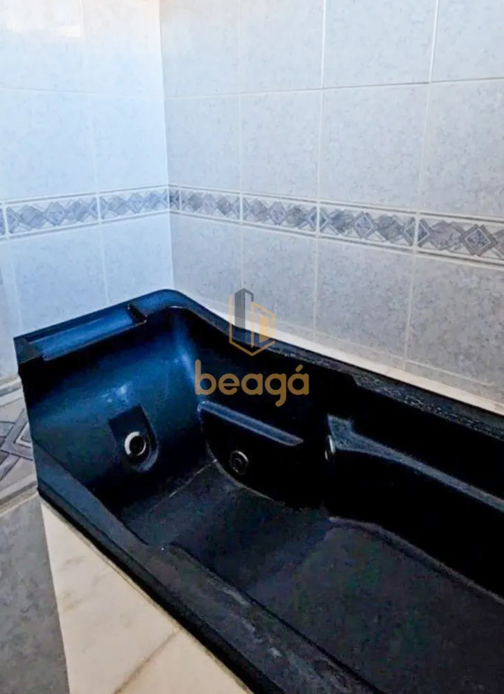 Casa, 5 quartos, 240 m² - Foto 10