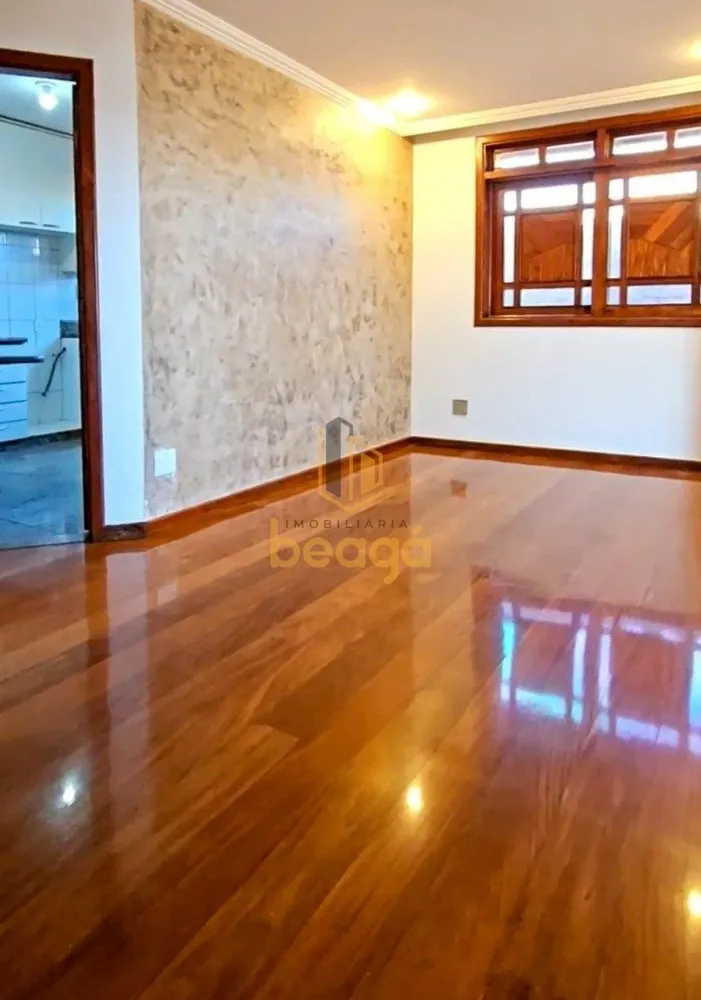 Casa, 5 quartos, 240 m² - Foto 5