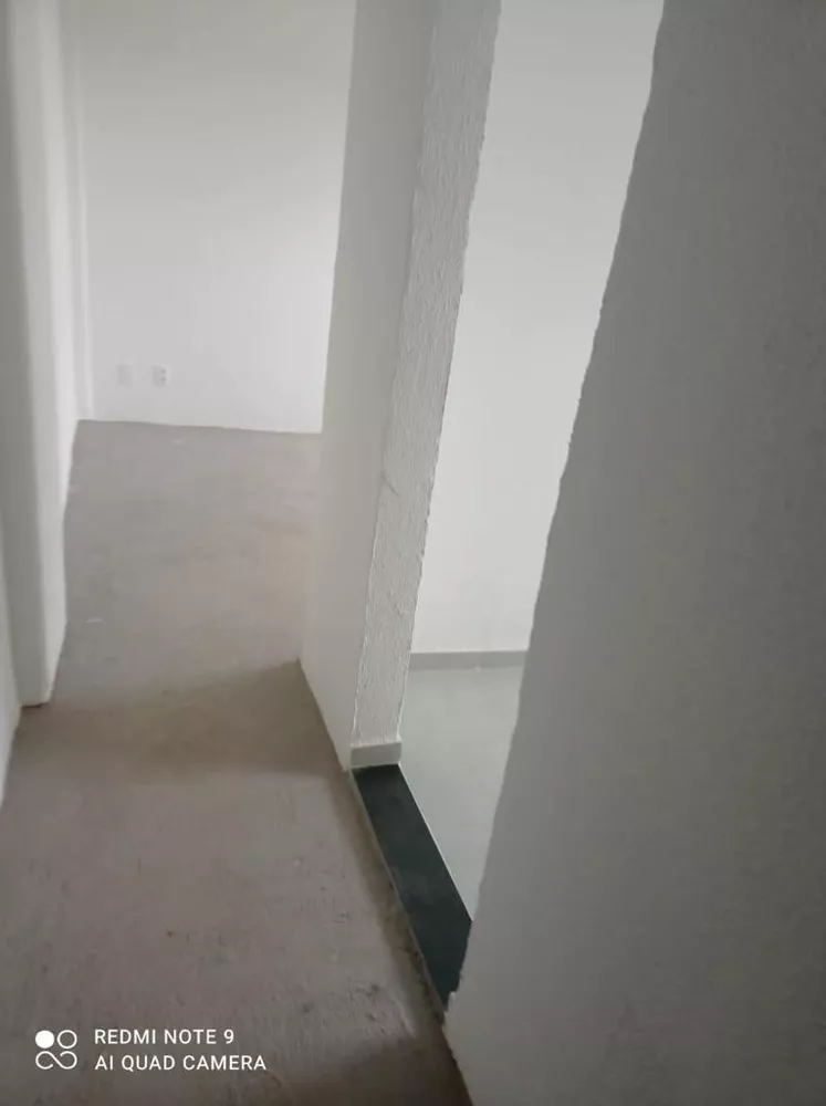 Apartamento à venda com 2 quartos, 47m² - Foto 1