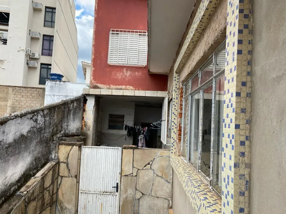 Casa, 3 quartos, 242 m² - Foto 4