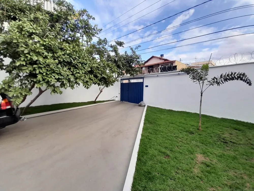 Casa, 3 quartos, 200 m² - Foto 1