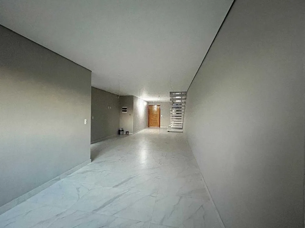 Casa, 3 quartos, 210 m² - Foto 4