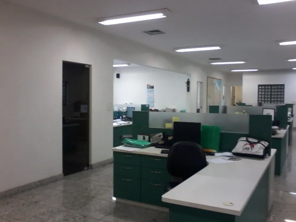 Depósito-Galpão, 842 m² - Foto 1