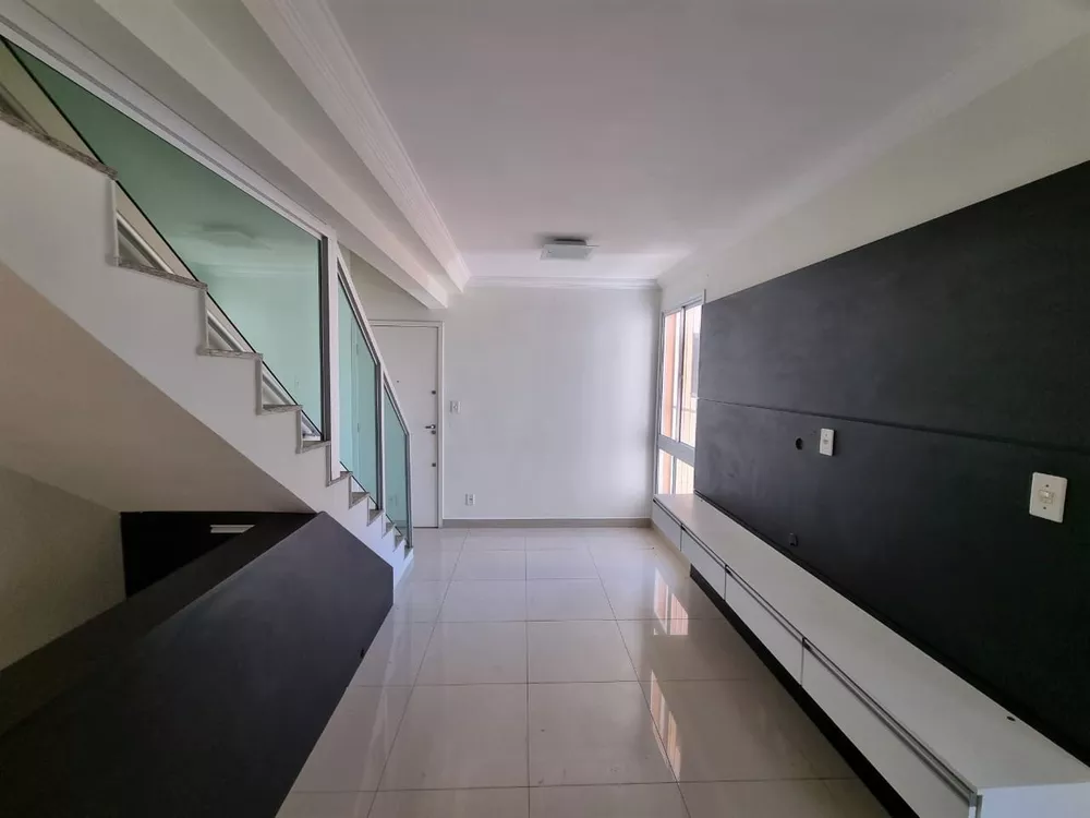 Cobertura à venda com 2 quartos, 100m² - Foto 3