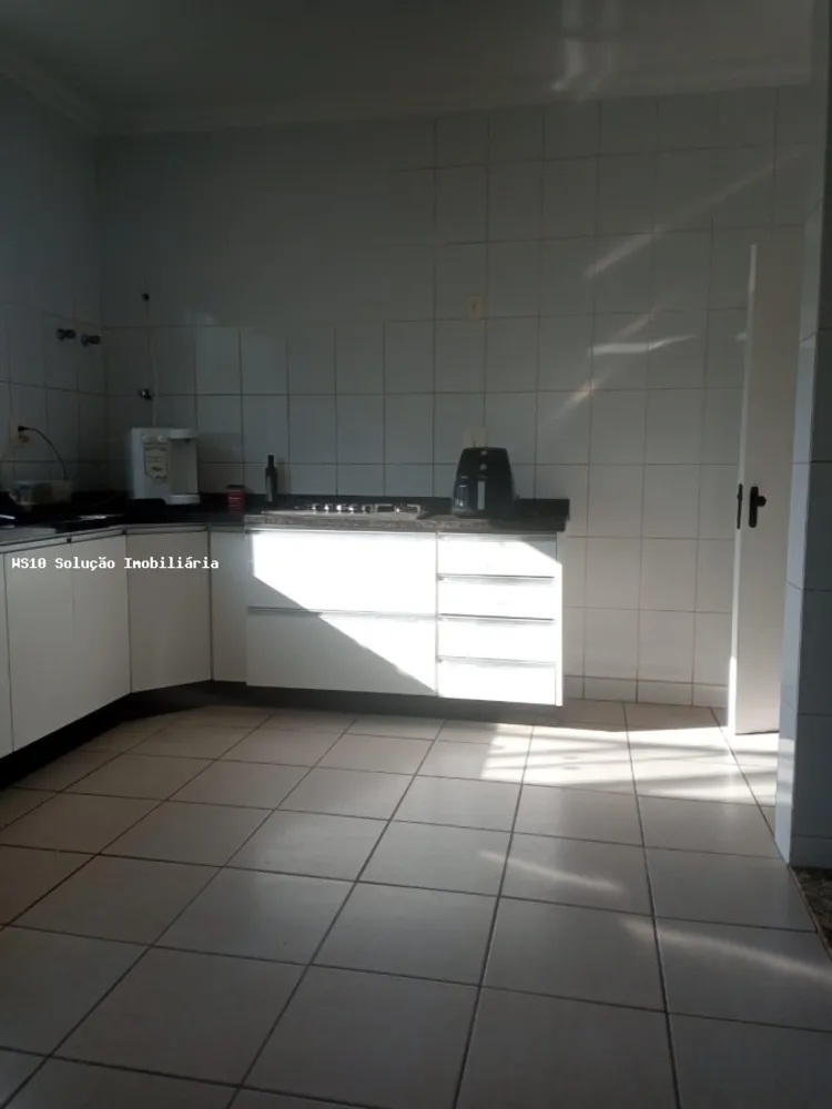 Casa, 5 quartos, 1000 m² - Foto 4