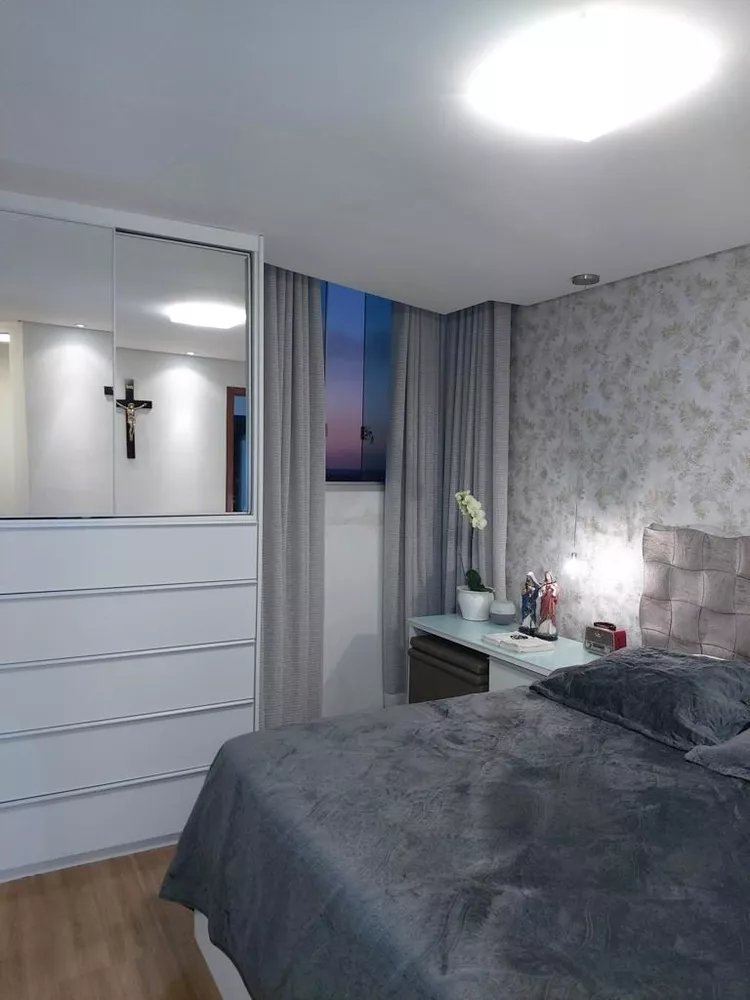 Cobertura à venda com 3 quartos, 200m² - Foto 12