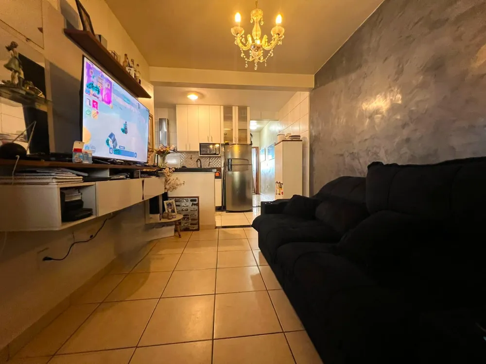 Casa, 2 quartos, 180 m² - Foto 1