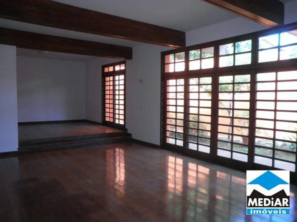 Casa, 4 quartos, 250 m² - Foto 9