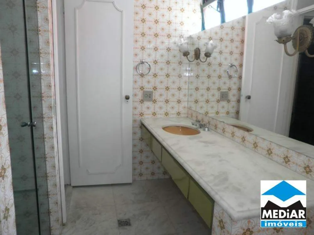 Casa, 4 quartos, 250 m² - Foto 14