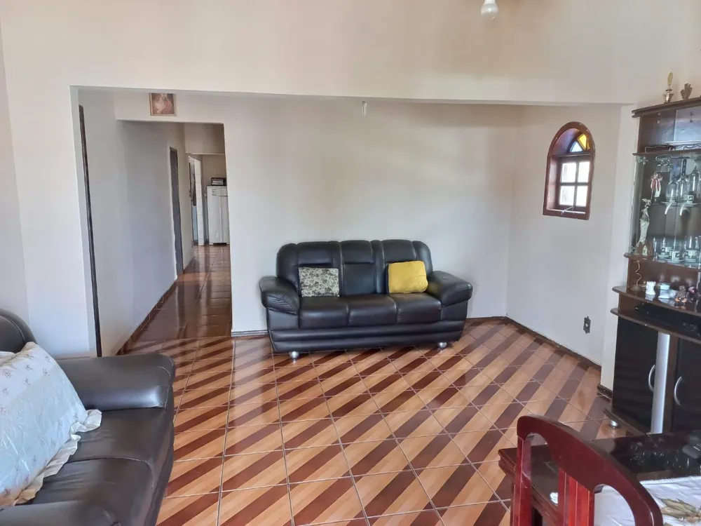 Casa, 3 quartos, 198 m² - Foto 3