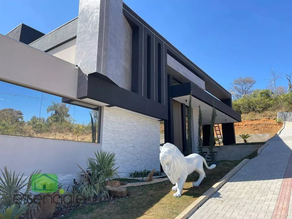 Casa de Condomínio à venda com 4 quartos, 800m² - Foto 1