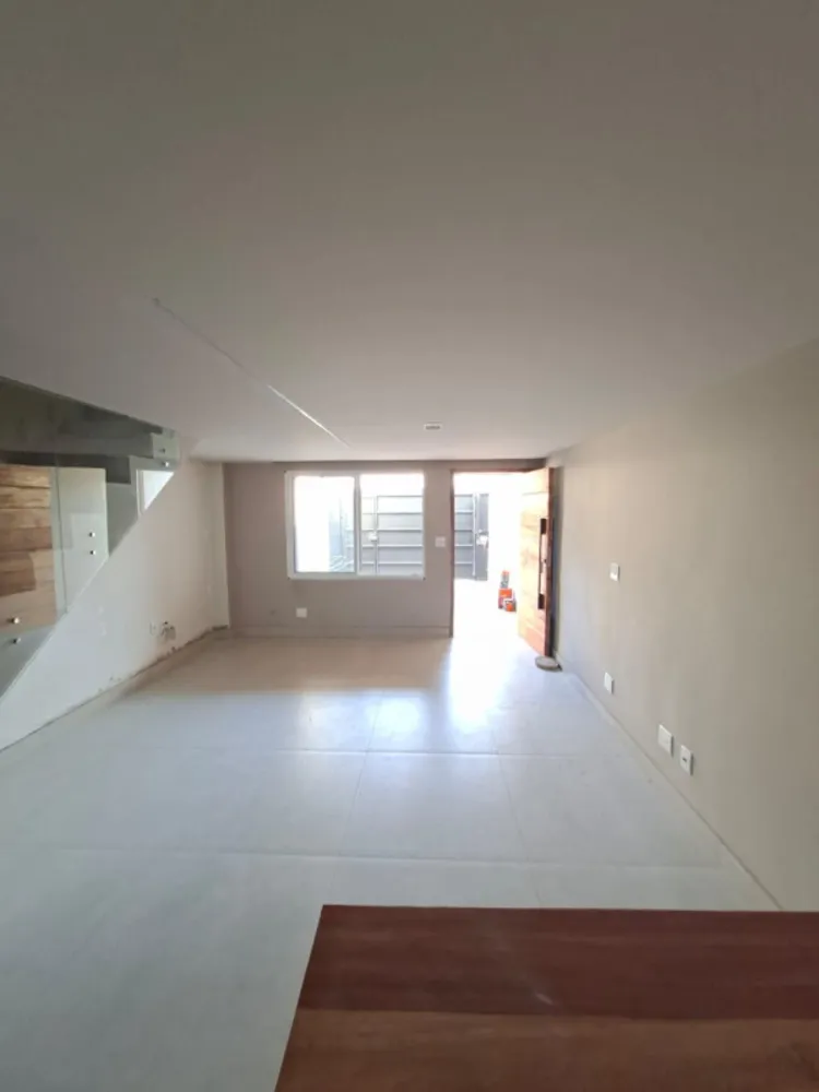 Casa, 3 quartos, 82 m² - Foto 2