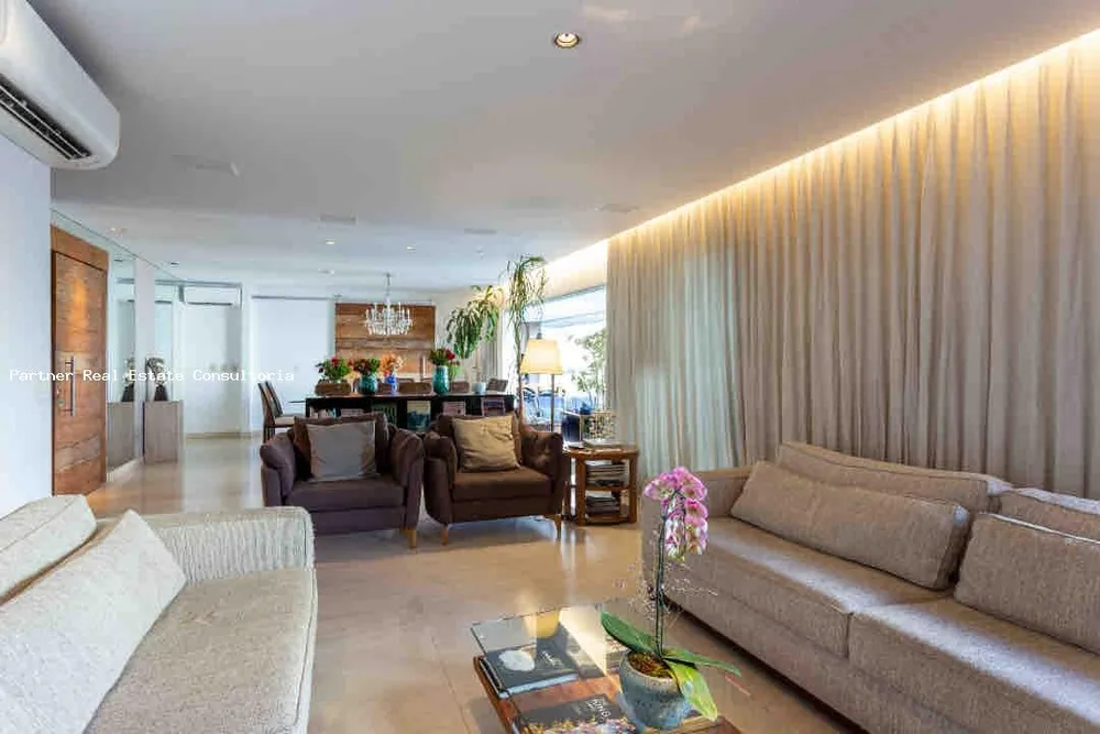 Apartamento, 3 quartos, 211 m² - Foto 11