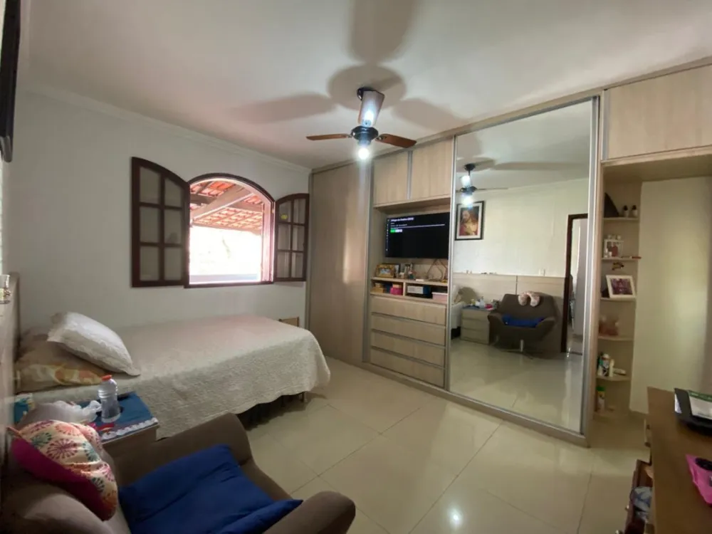 Casa, 3 quartos, 410 m² - Foto 2