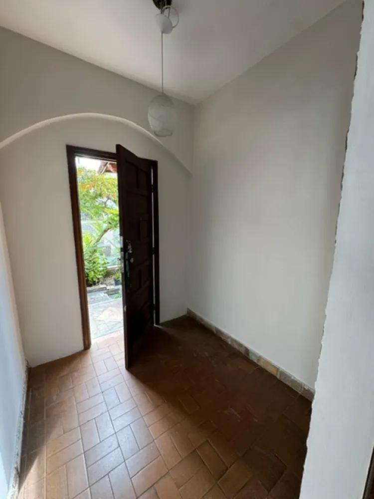Casa, 4 quartos, 360 m² - Foto 4