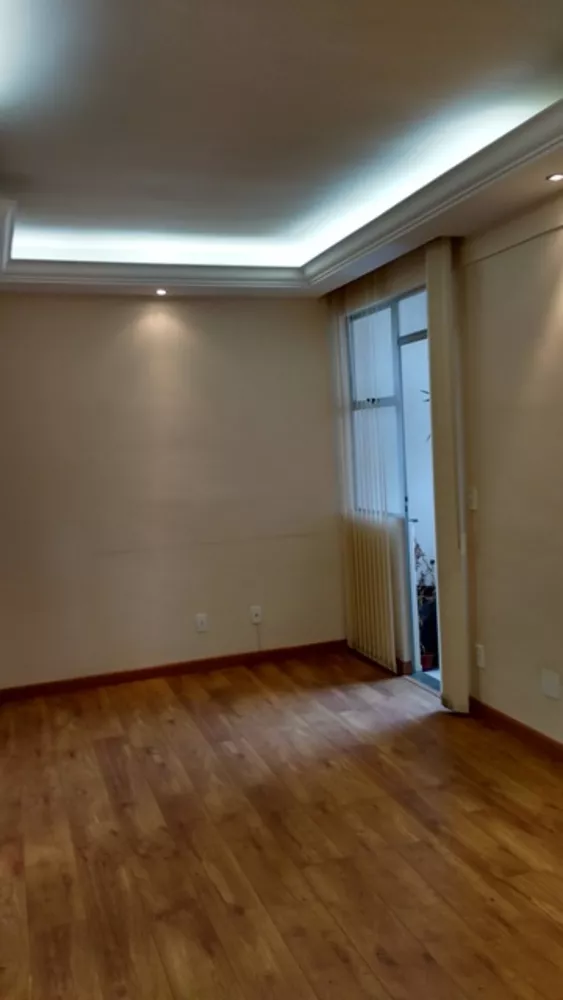 Apartamento à venda com 3 quartos, 60m² - Foto 3