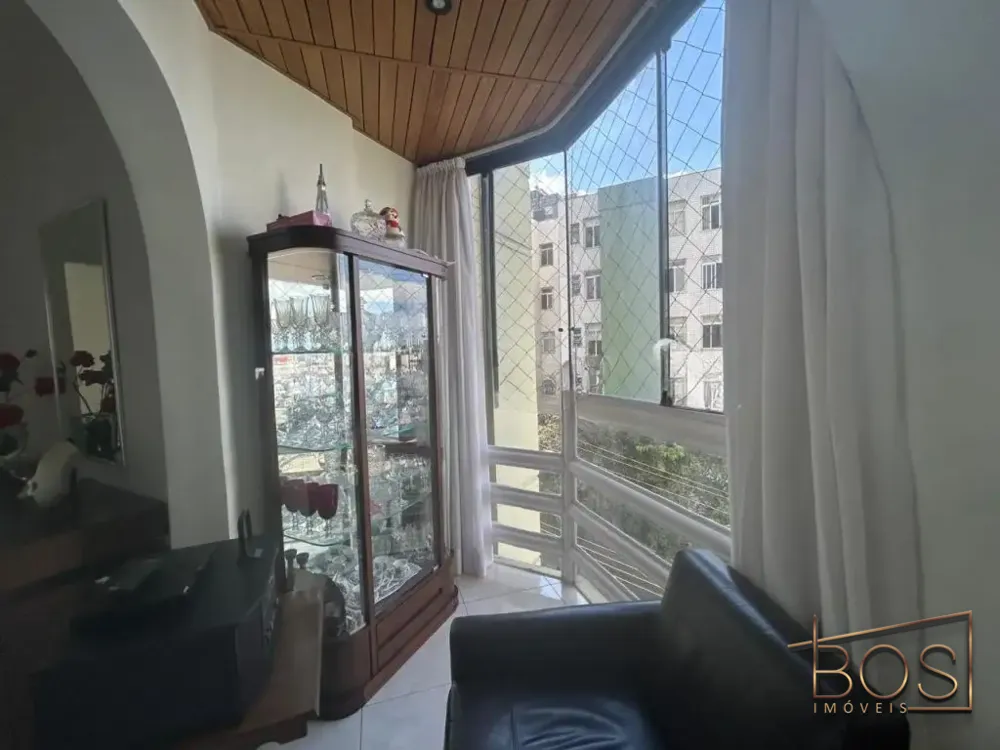Apartamento, 3 quartos, 110 m² - Foto 2