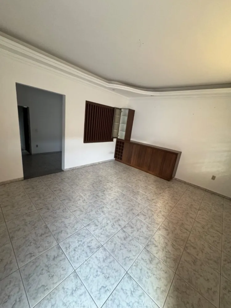 Casa, 3 quartos, 240 m² - Foto 6