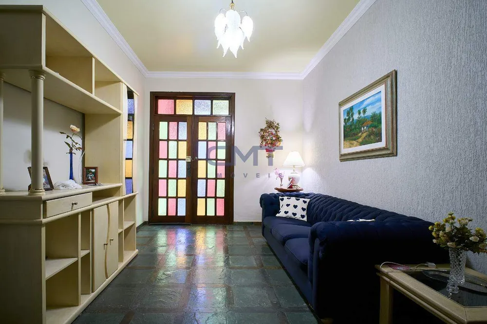 Casa, 5 quartos, 342 m² - Foto 2