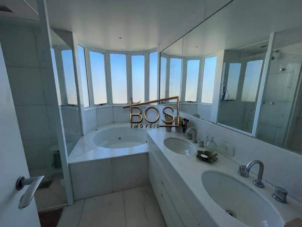 Apartamento, 4 quartos, 230 m² - Foto 8