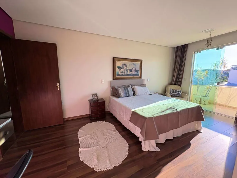 Casa, 3 quartos, 315 m² - Foto 9