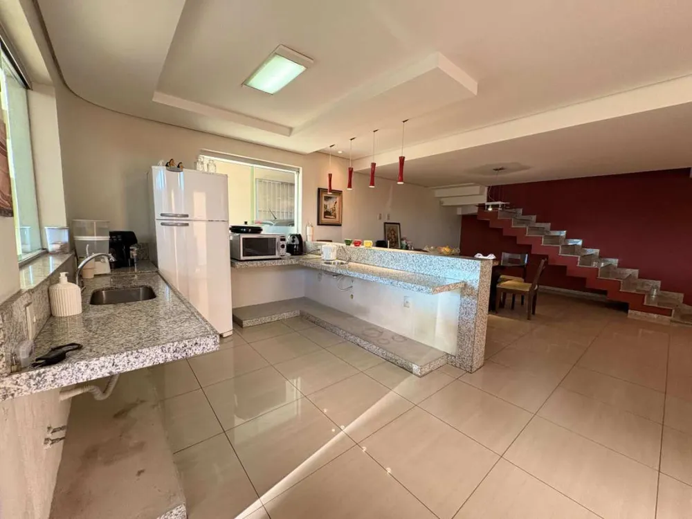 Casa, 3 quartos, 315 m² - Foto 5