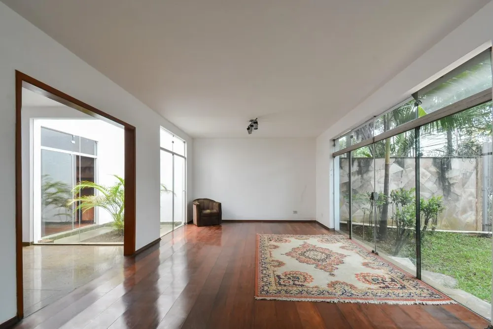 Casa, 4 quartos, 260 m² - Foto 2