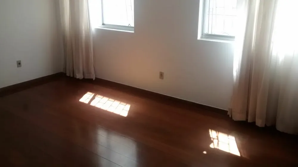 Apartamento, 3 quartos, 100 m² - Foto 1
