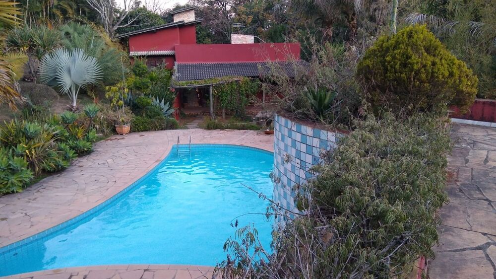 Casa de Condomínio à venda com 3 quartos, 400m² - Foto 4