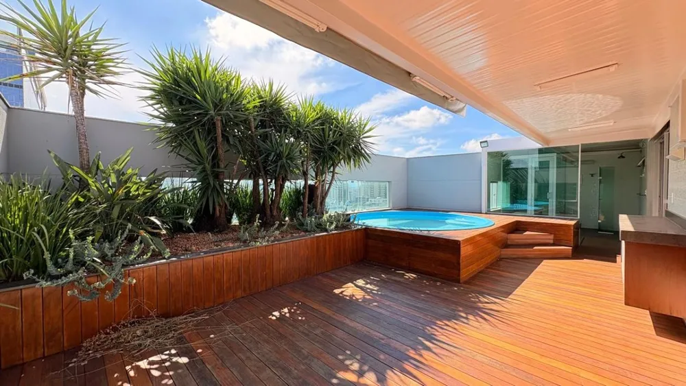 Cobertura, 3 quartos, 206 m² - Foto 2