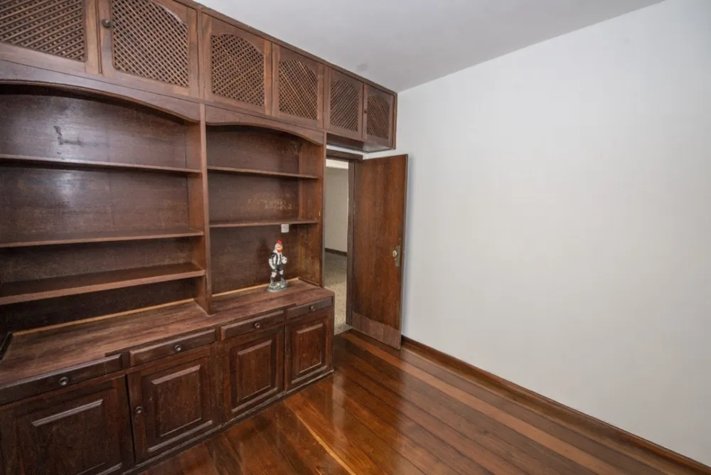 Casa, 3 quartos, 250 m² - Foto 1