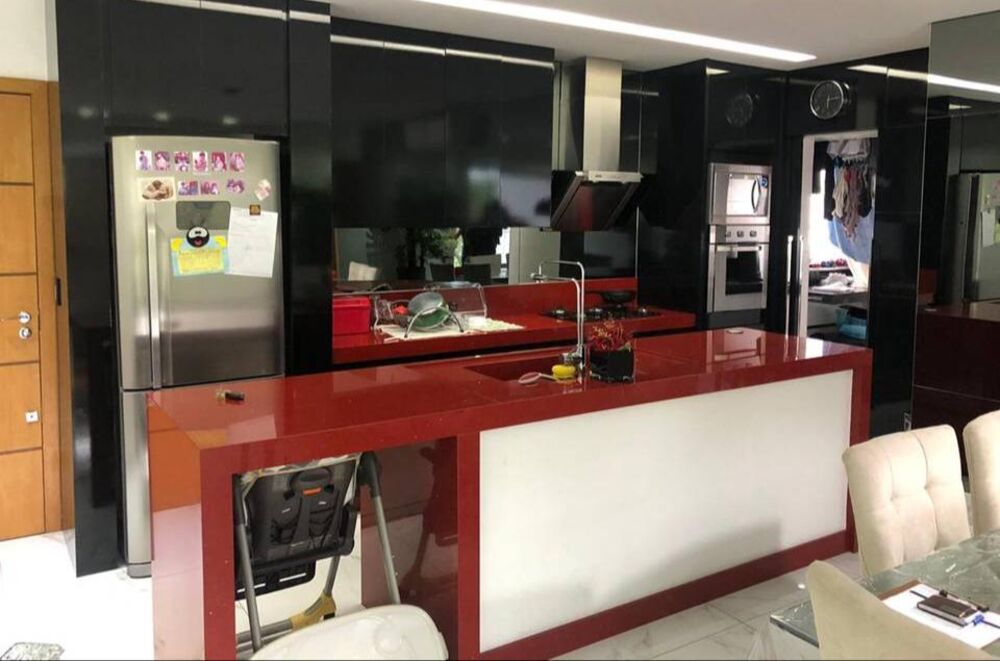 Apartamento à venda com 3 quartos, 100m² - Foto 2