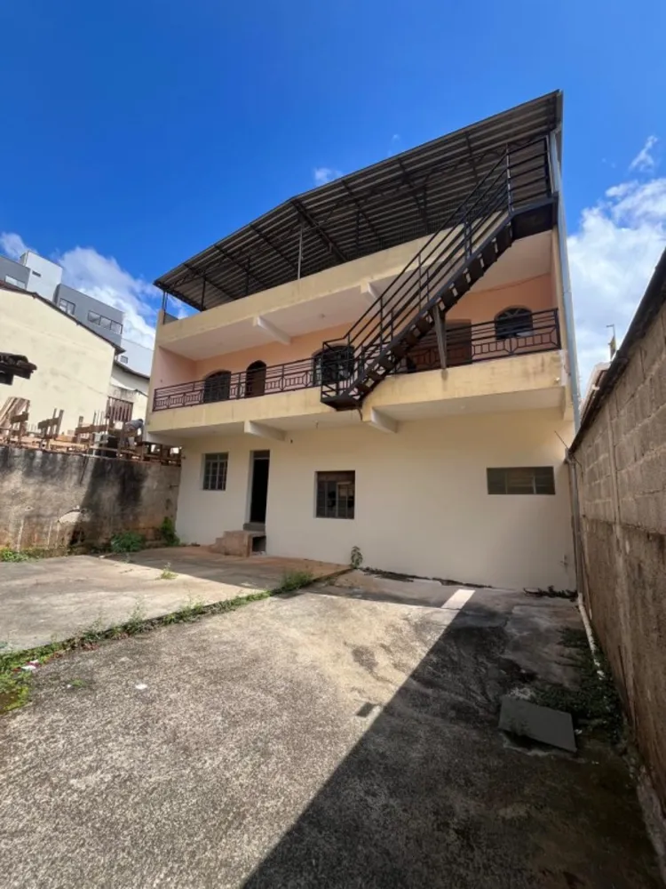 Casa, 4 quartos, 550 m² - Foto 2