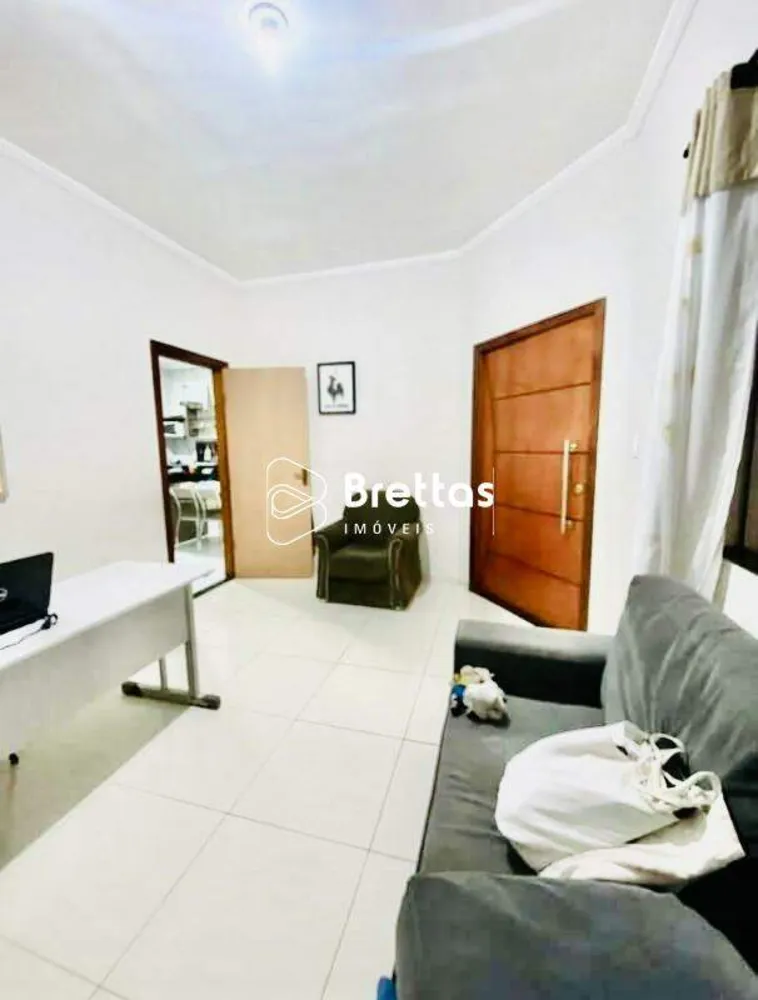 Casa, 3 quartos, 138 m² - Foto 2