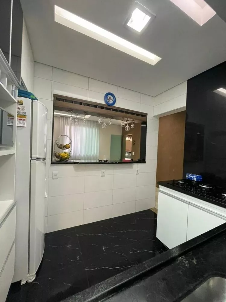 Apartamento à venda com 3 quartos, 130m² - Foto 10