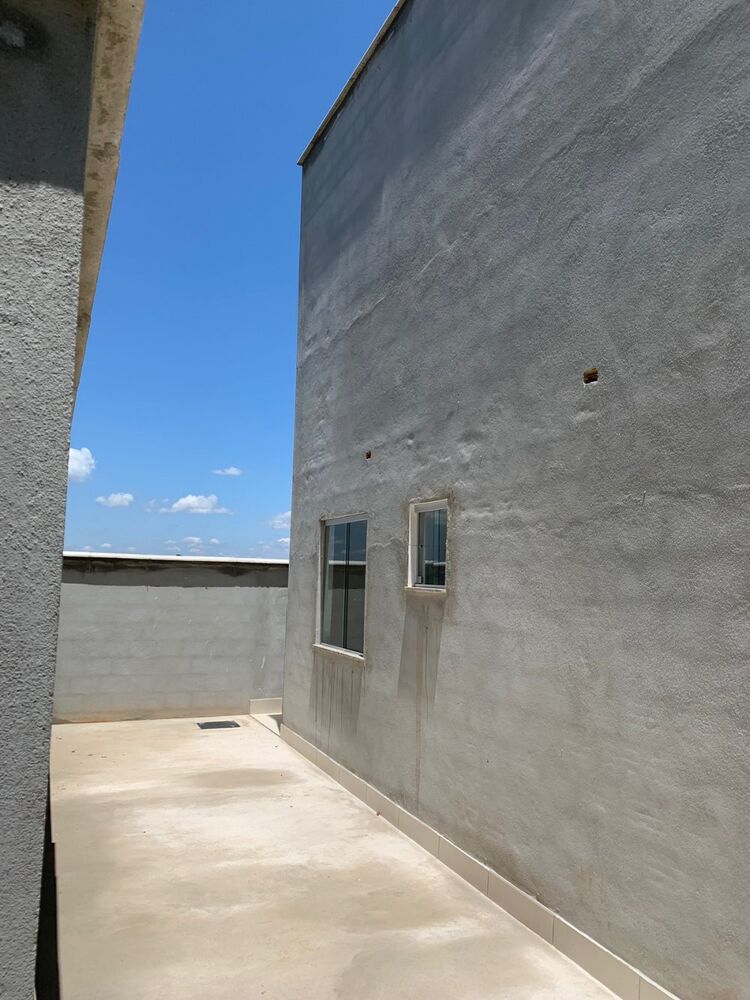 Casa à venda com 2 quartos, 330m² - Foto 5