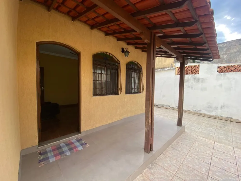 Casa, 2 quartos, 206 m² - Foto 2