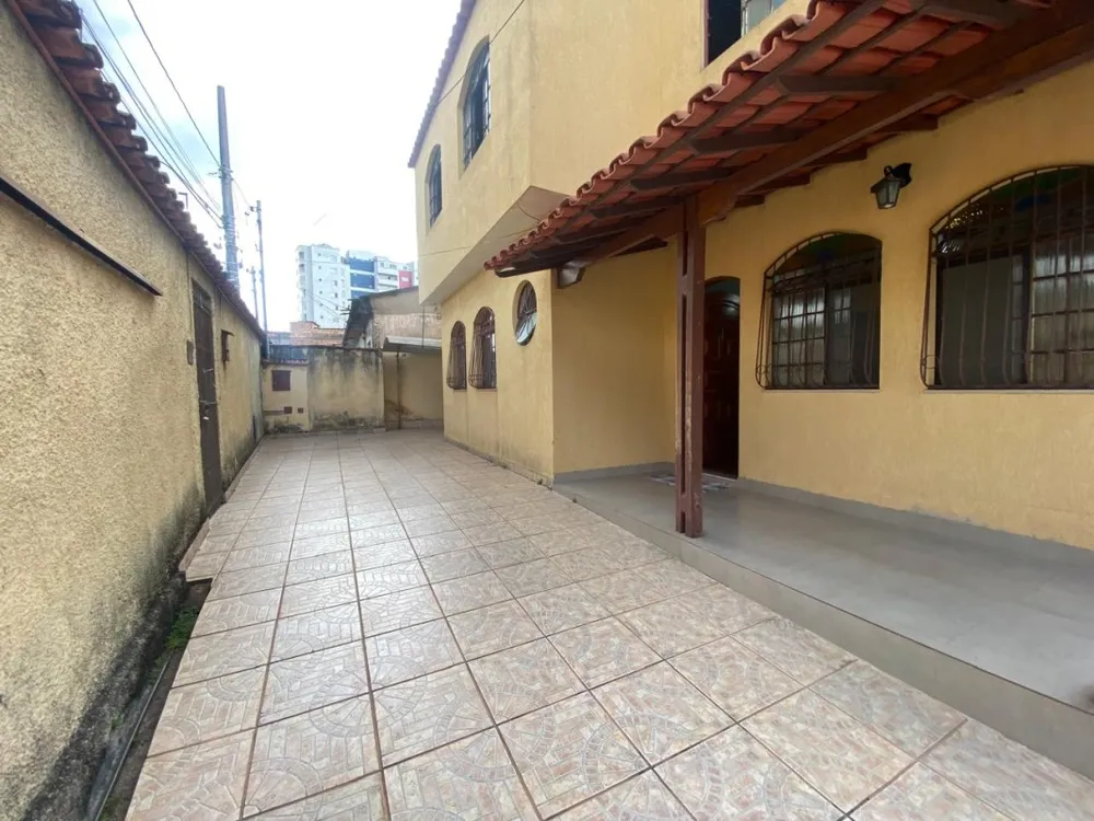 Casa, 2 quartos, 206 m² - Foto 3